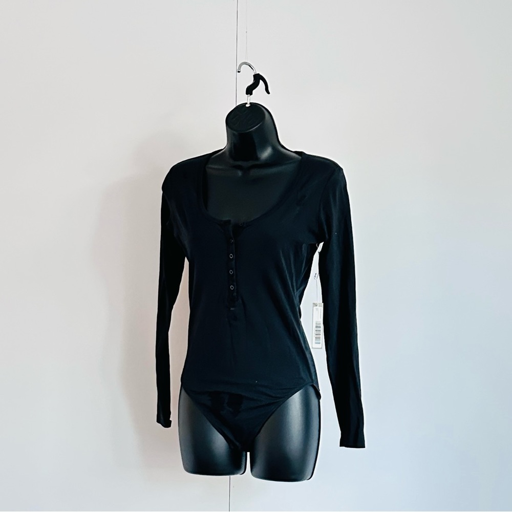New With Tags Black Everlane Henley bodysuit - Size S - Picture 2 of 4